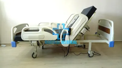 İki motorlu ev tipi hasta karyola