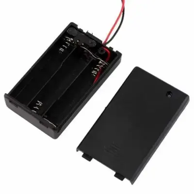 3'lü AA Pil Yuvası (Kapaklı ve Switchli)