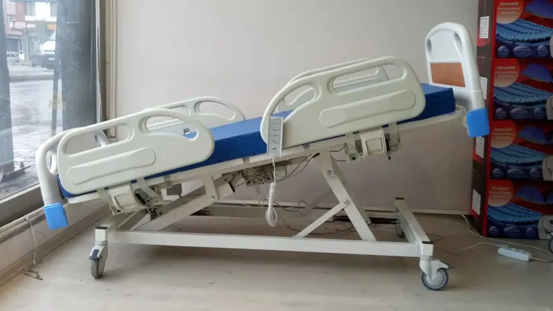 Hasta yataklari 4 motorlu